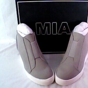 Mia Cristie Sneaker Wedge Gray Shoe/Bootie Size 7 M NIB